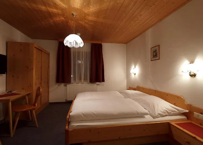 Garni Feichter Szálloda 3*